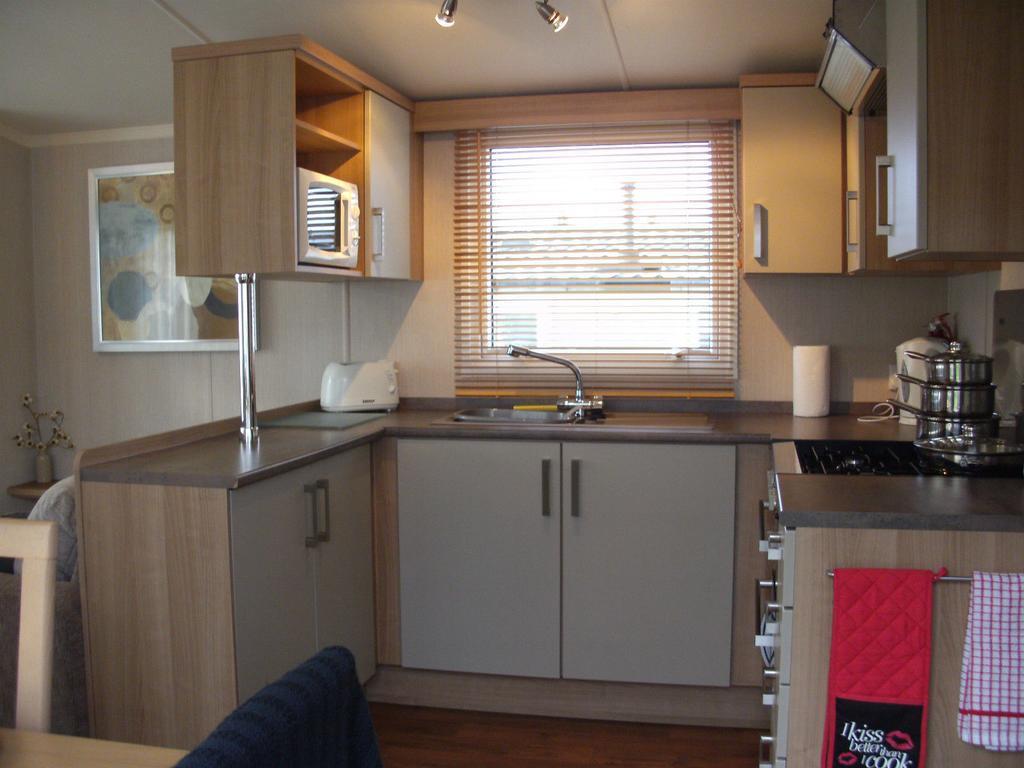 פרסטאטין Presthaven Sands Holiday Park 3 And 2 Bed Caravans חדר תמונה